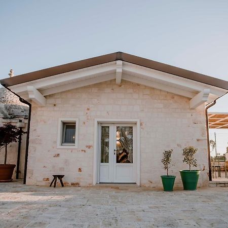 Il Trullo Delle Due Lune 诺西 外观 照片