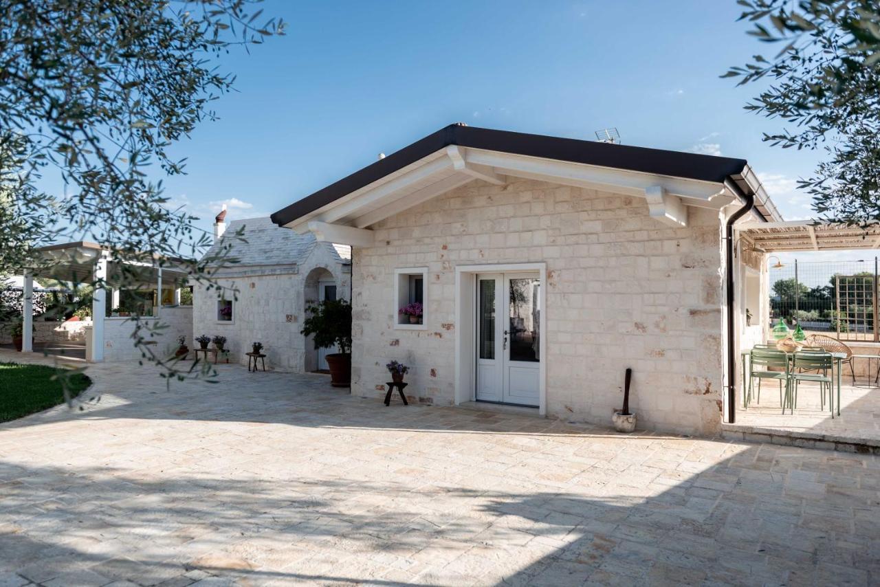 Il Trullo Delle Due Lune 诺西 外观 照片