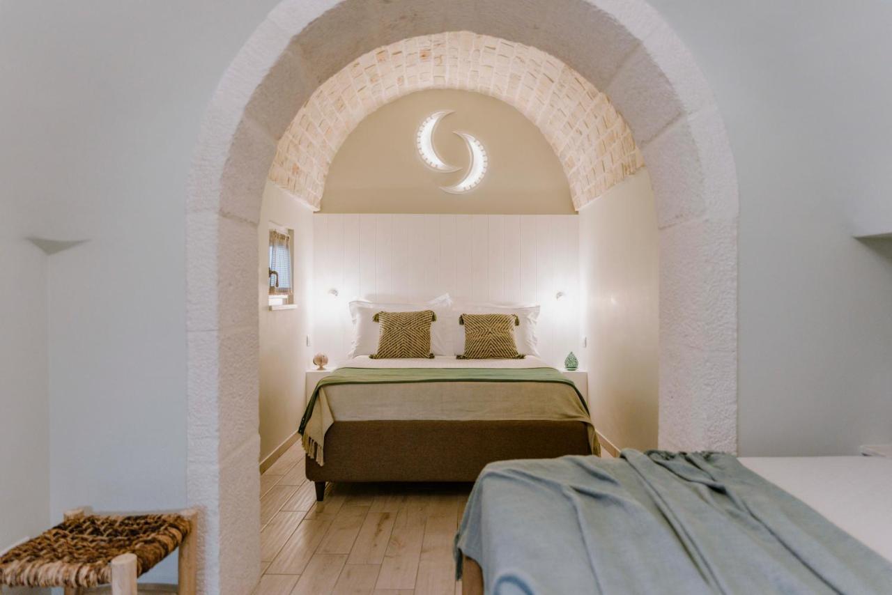 Il Trullo Delle Due Lune 诺西 外观 照片